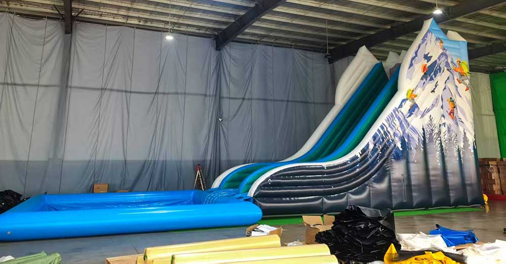 Large Inflatable Water Slide With Pool