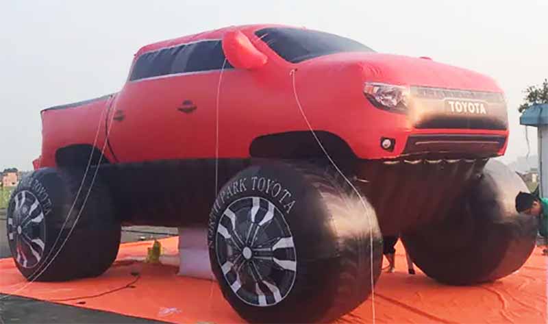 Inflatable Truck