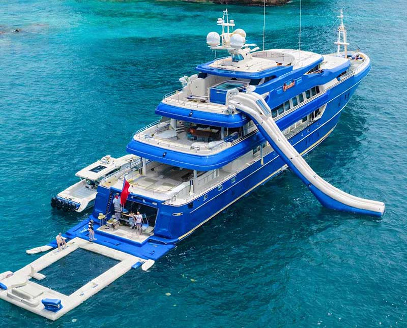 Large Inflatable Yacht Slides