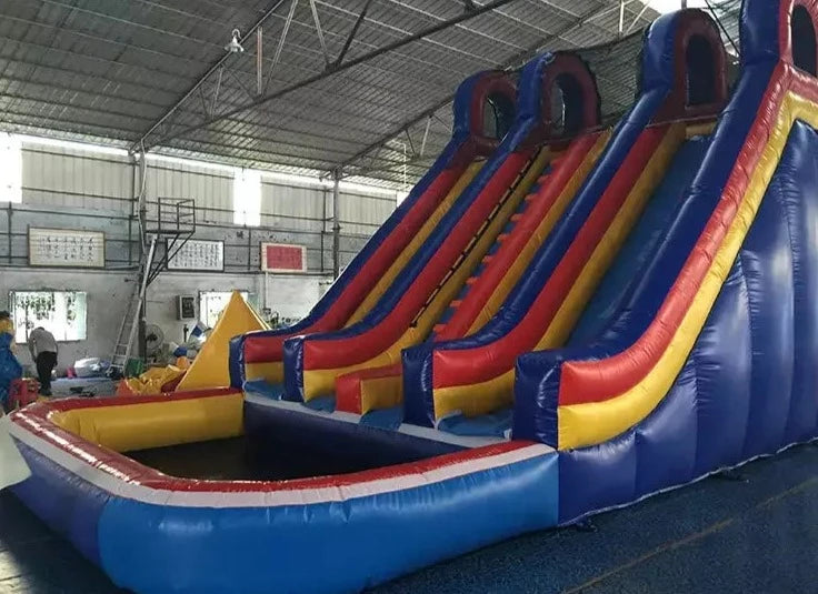 Retro Double Lane Inflatable Water Slide With Large Pool